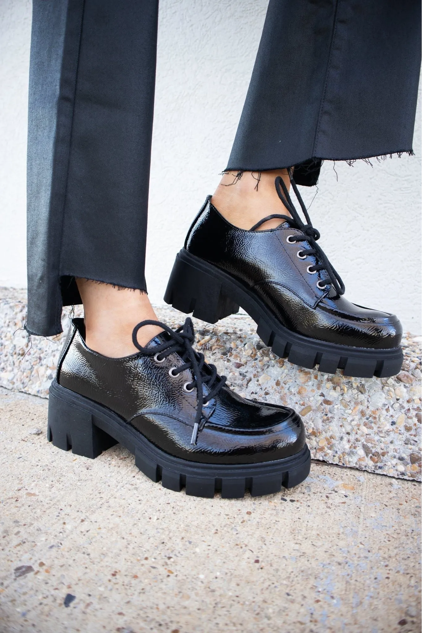 Chinese Laundry Noyz Oxford Black Patent Shoes