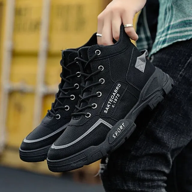 Men's Ankle Boots 2025 British Style High Top Sneakers Non-slip Platform Tooling Shoes Outdoor Hiking Desert Boots Tenis Masculino