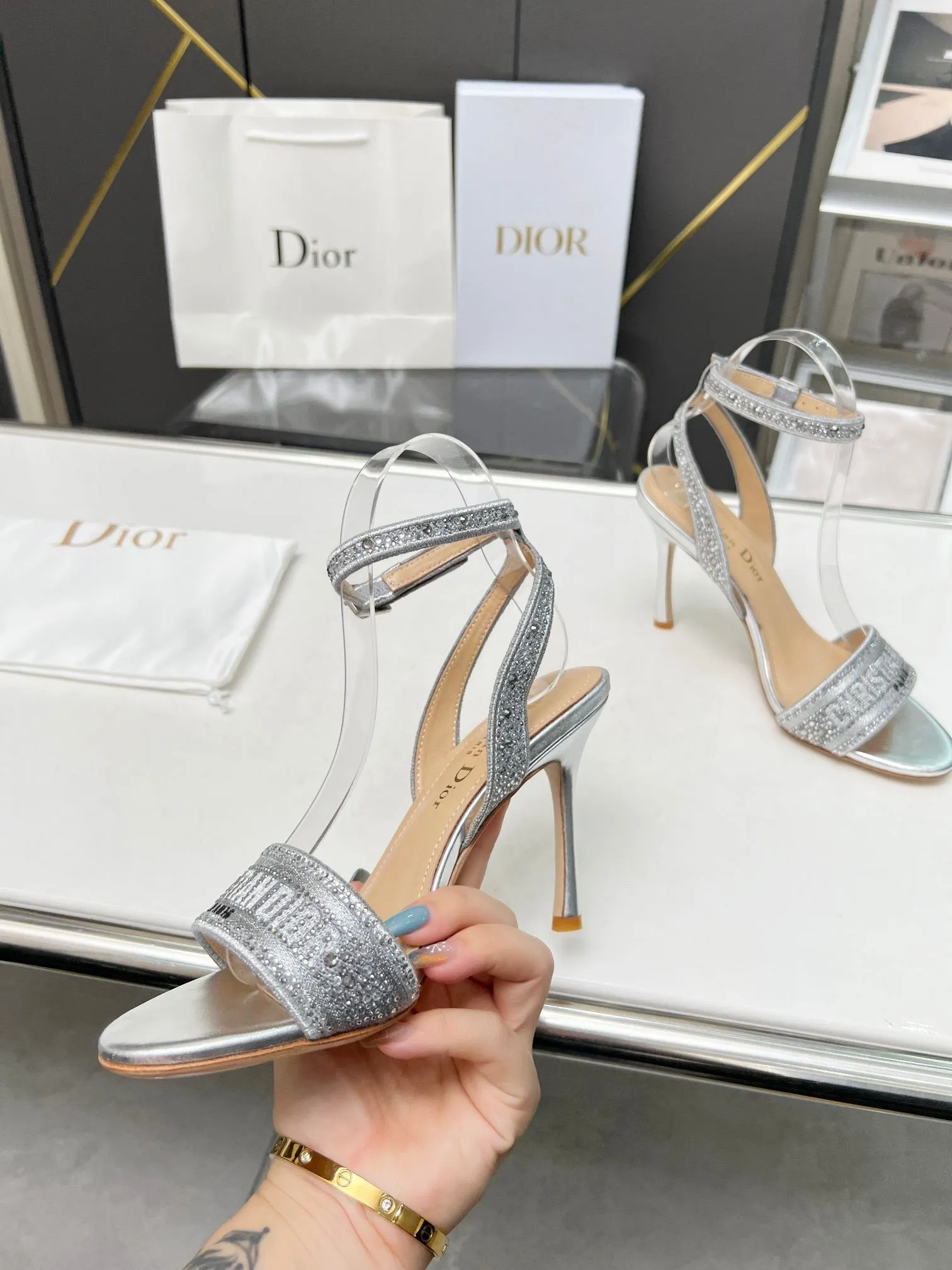 SE1106 DR Dway Heeled Sandal /  Size5-10